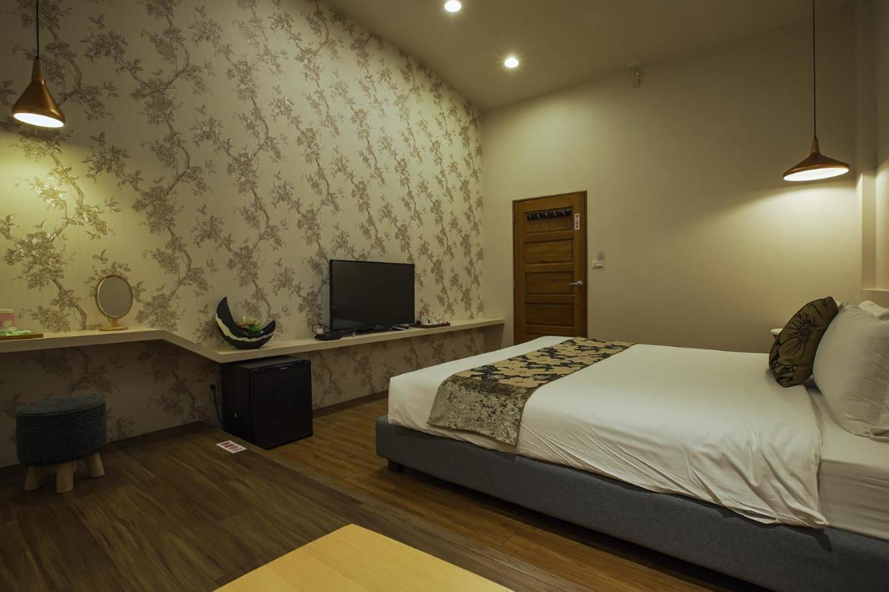 Yesday B&B ตงชาน ภายนอก รูปภาพ