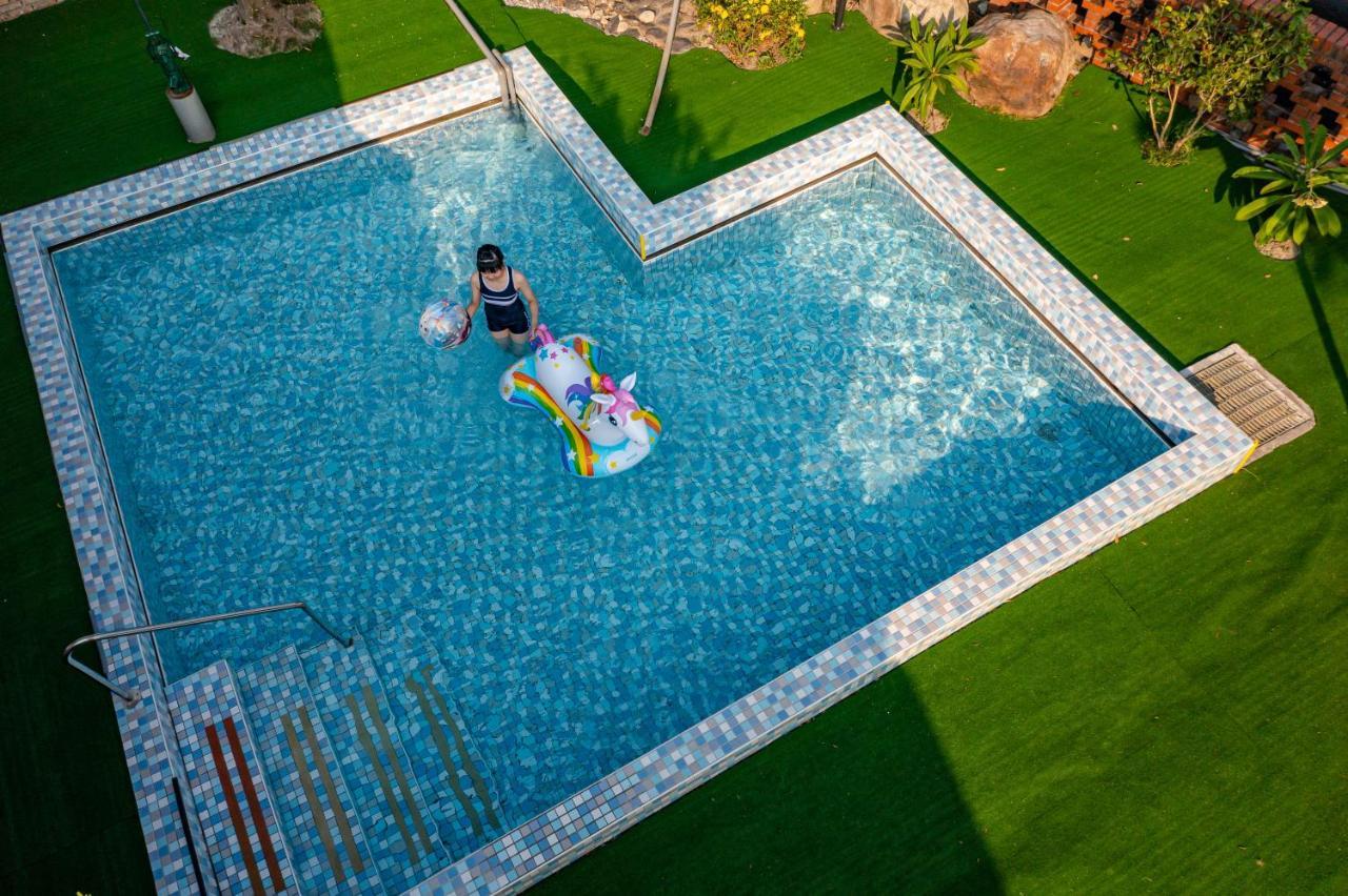 Yesday B&B ตงชาน ภายนอก รูปภาพ
